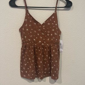 criss cross v neck tank top